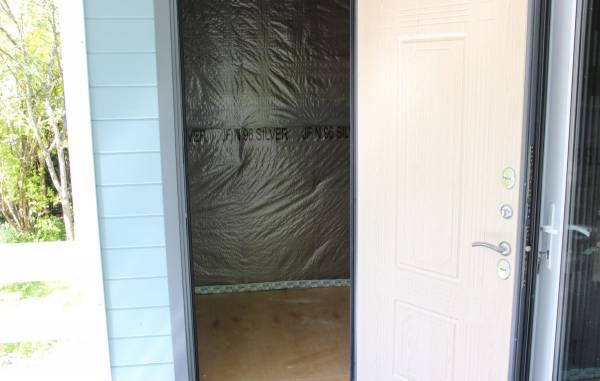 Утепленная металлическая дверь